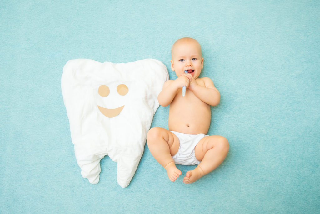 Babys erster Zahn